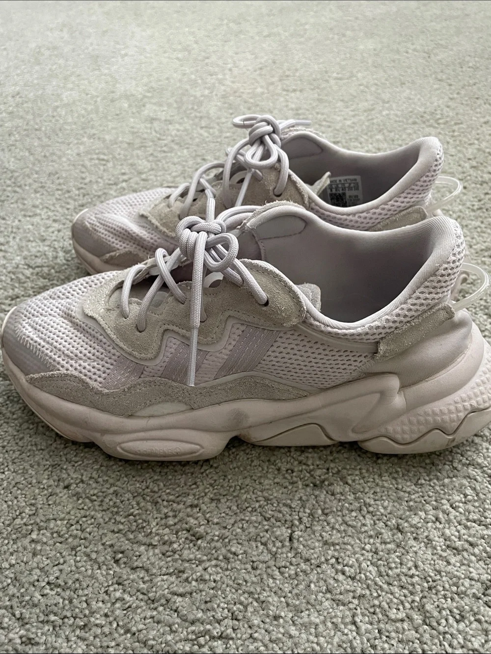 Adidas Ozweego Women's Sneakers